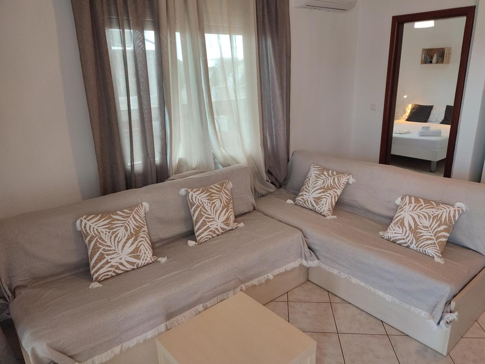 Seagull Apartments Néa Péramos 外观 照片