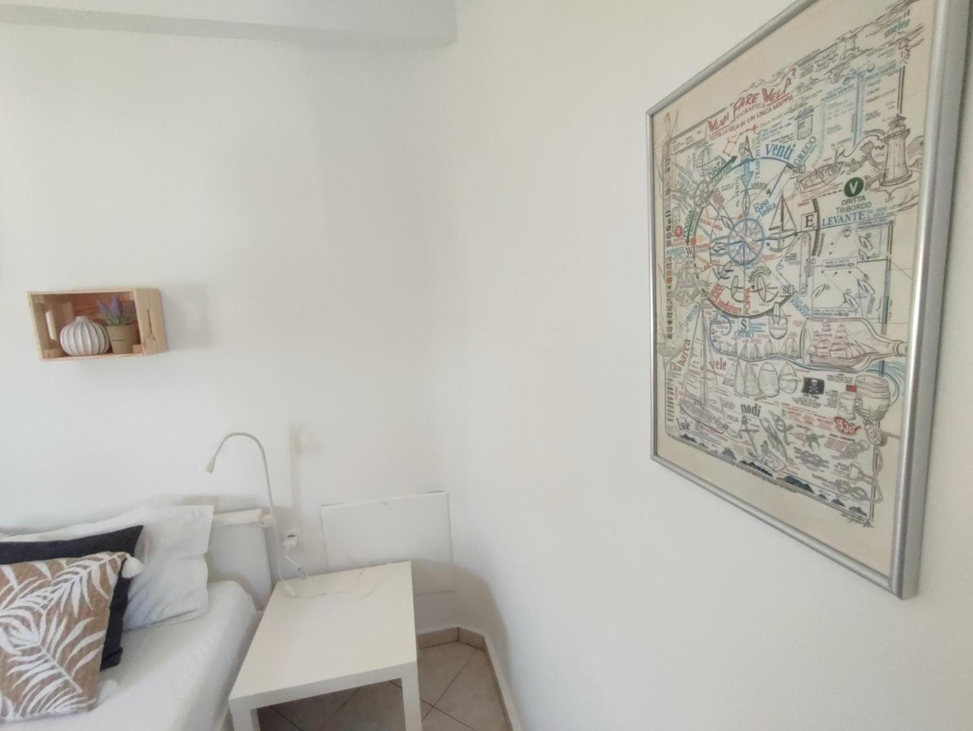 Seagull Apartments Néa Péramos 外观 照片