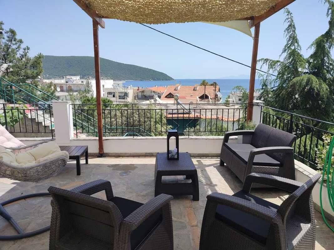 Seagull Apartments Néa Péramos 外观 照片